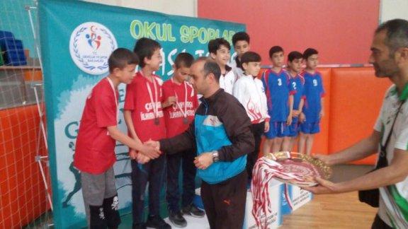 Köklük Ortaokulu Masa Tenisinde Türkiye Finallerine Gidiyor
